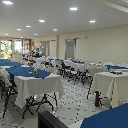 Hotel Armonia Hostal San Salvador Exterior photo