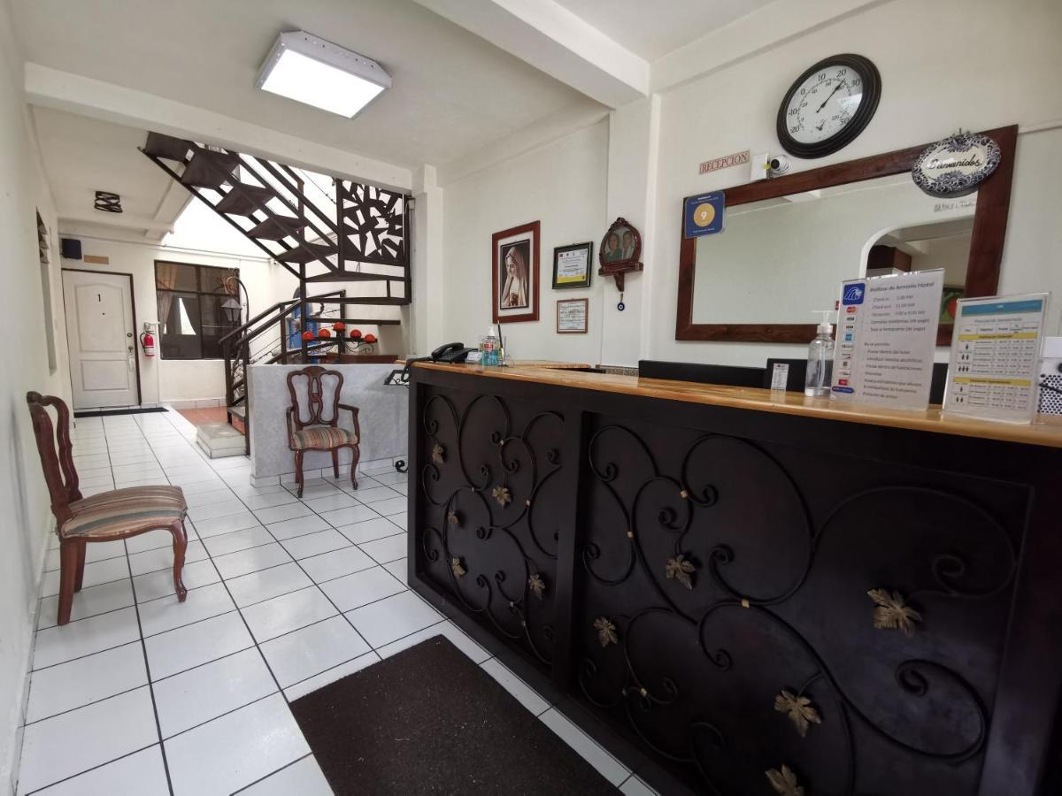 Hotel Armonia Hostal San Salvador Exterior photo