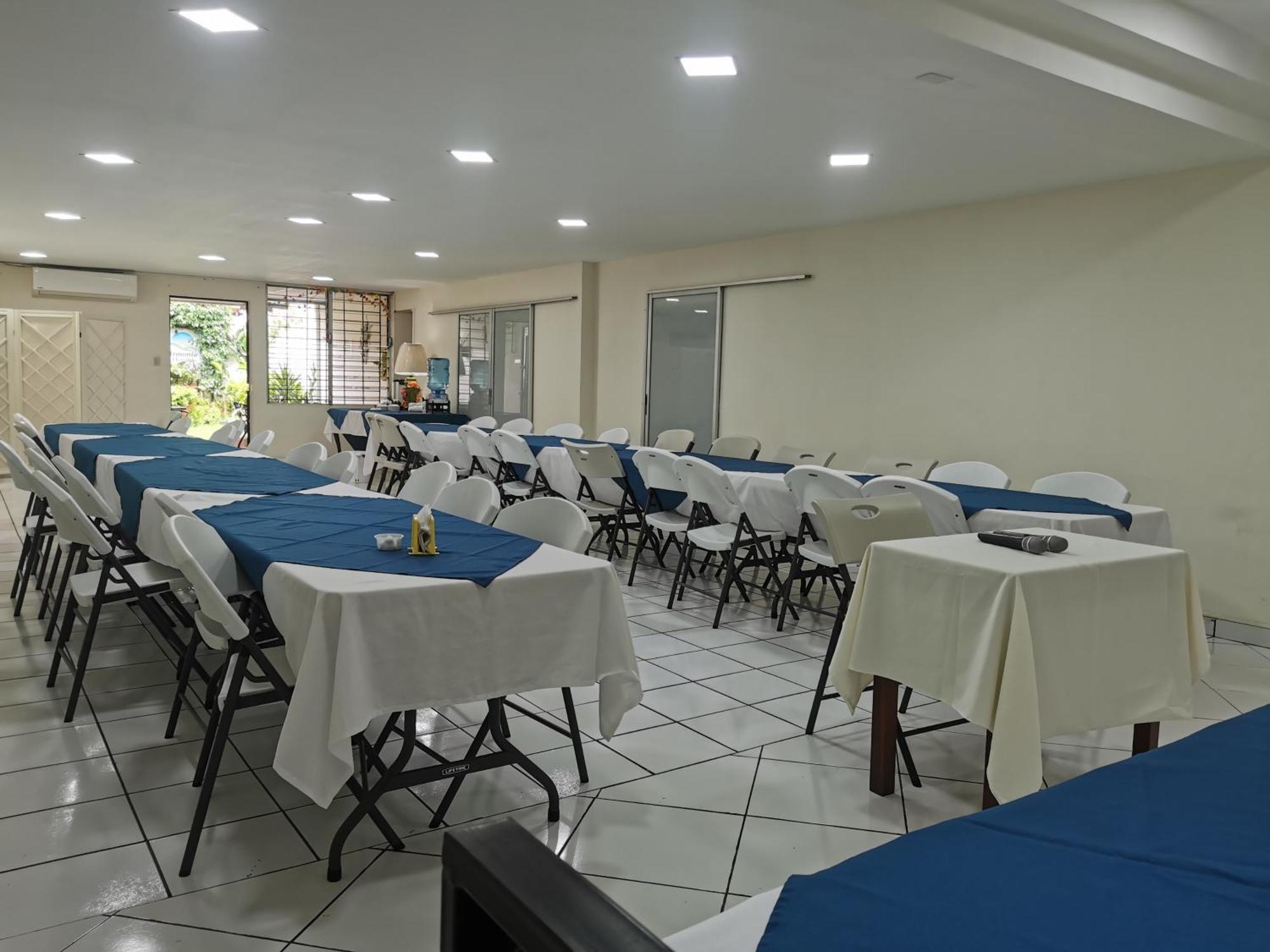 Hotel Armonia Hostal San Salvador Exterior photo
